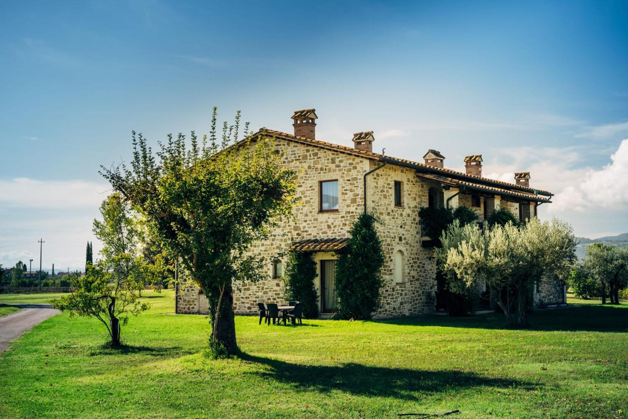 Valle Di Assisi Country Apartments Екстериор снимка