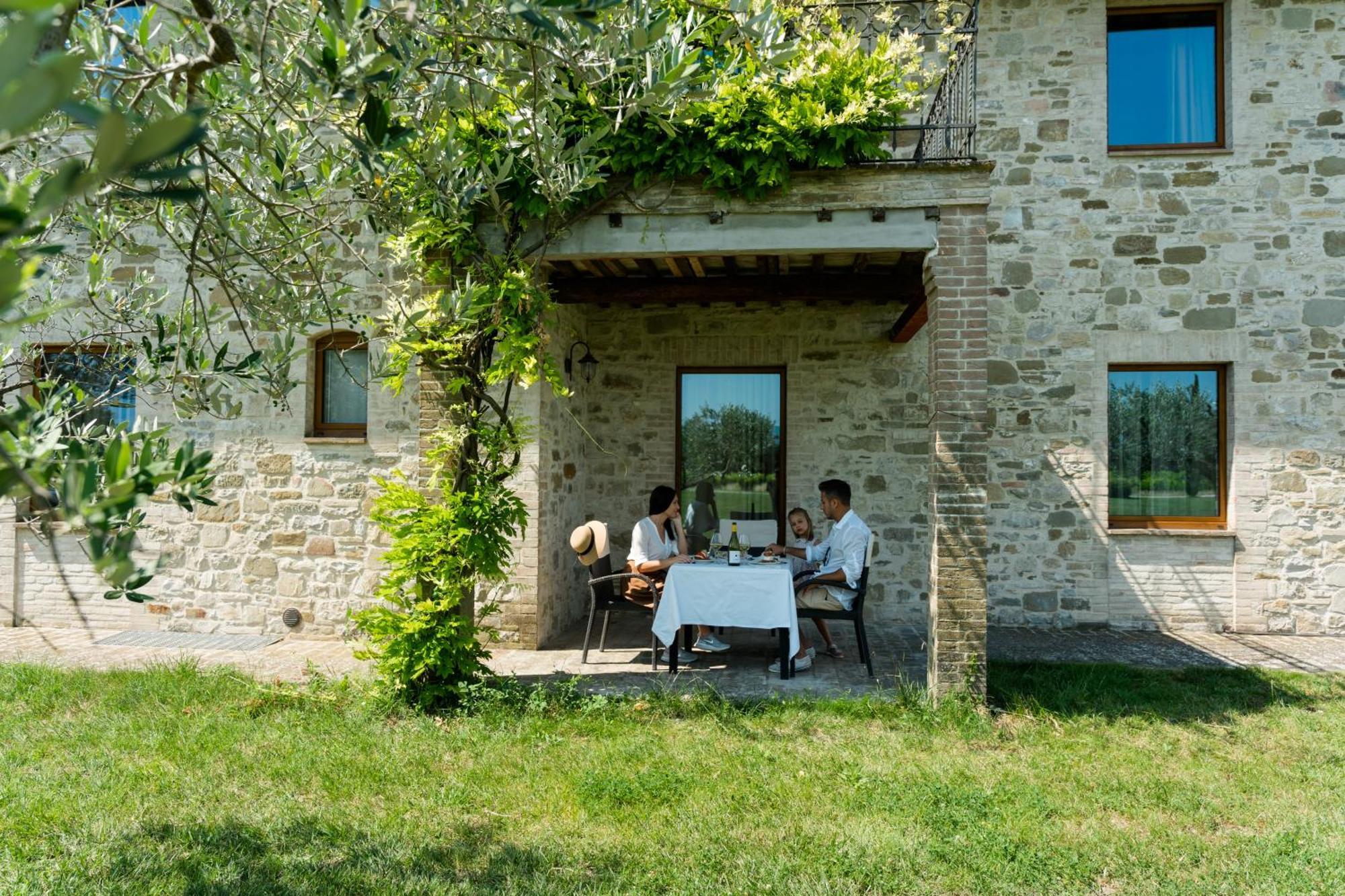 Valle Di Assisi Country Apartments Екстериор снимка