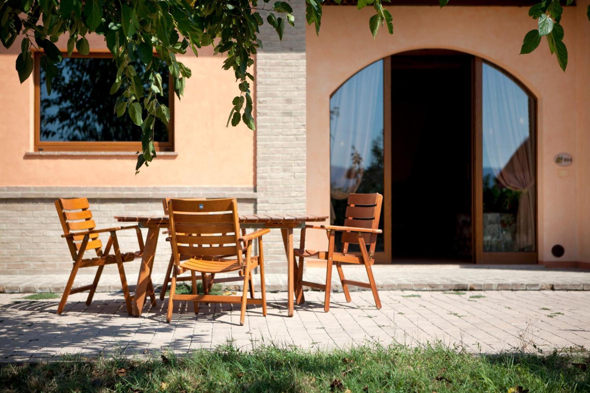 Valle Di Assisi Country Apartments Стая снимка